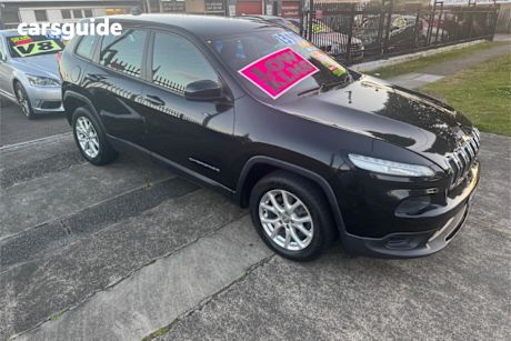 Black 2014 Jeep Cherokee Wagon Sport (4X2)