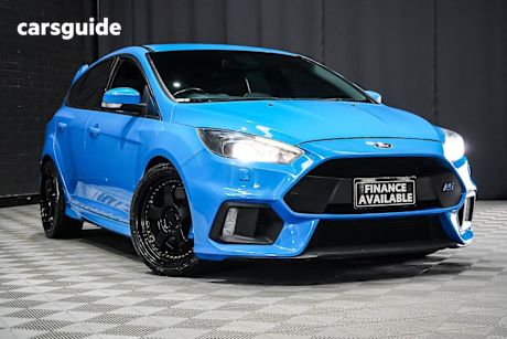 Blue 2016 Ford Focus Hatchback RS