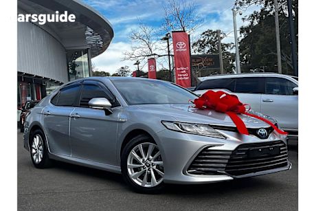 Silver 2022 Toyota Camry Sedan ASCENT F