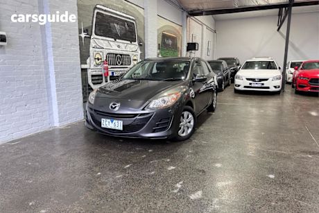 Grey 2009 Mazda 3 Hatchback NEO