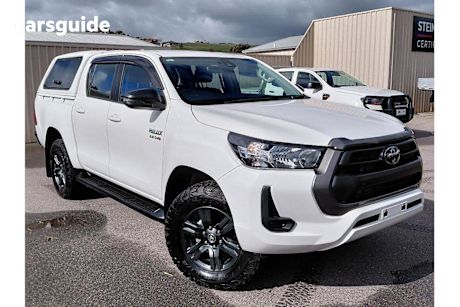 White 2023 Toyota Hilux Ute Tray SR 4X4