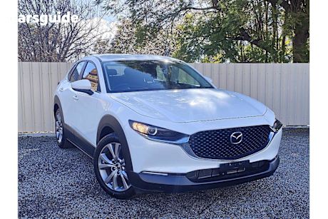 White 2023 Mazda CX-30 SUV G20 EVOLVE F