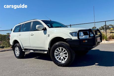 White 2012 Mitsubishi Challenger Wagon LS (5 Seat) (4X4)