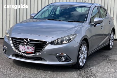 Silver 2014 Mazda 3 Hatchback SP25