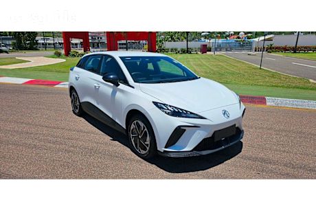 White 2024 MG MG4 Hatchback Excite 51