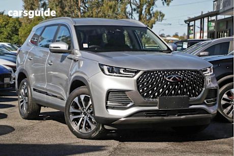 Silver 2024 Chery Tiggo 8 PRO MAX Wagon Urban 2WD