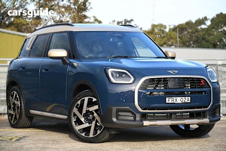 Blue 2025 Mini Countryman SUV S FAVOURED 4WD