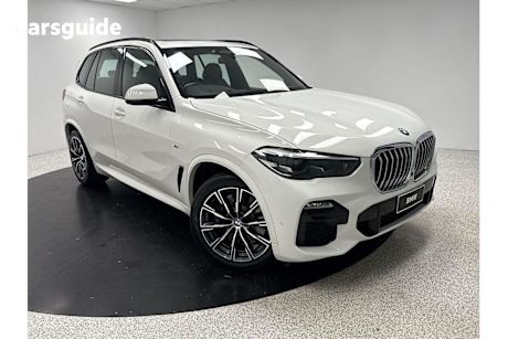 White 2019 BMW X5 Wagon Xdrive 30D