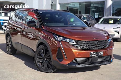 Orange 2023 Peugeot 5008 SUV GT SPORT F