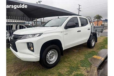 White 2020 Mitsubishi Triton Double Cab Chassis GLX Adas (4X4)