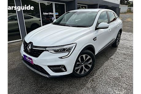 White 2023 Renault Arkana Coupe ZEN