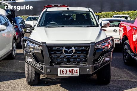 White 2024 Mazda BT-50 Dual Cab Pick-up Xt (4X4)
