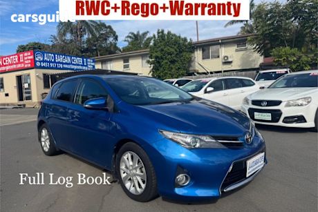 Blue 2014 Toyota Corolla Hatchback Ascent Sport