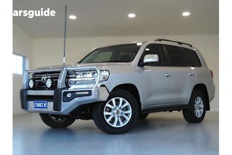 Silver 2019 Toyota Landcruiser SUV VX 4X4
