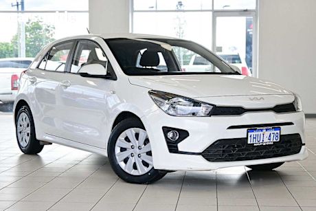 White 2022 Kia RIO Hatch S F