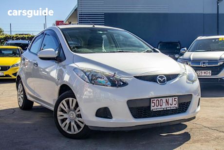 White 2010 Mazda Mazda2 Hatch NEO F