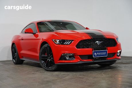 Red 2016 Ford Mustang Coupe Fastback 2.3 Gtdi