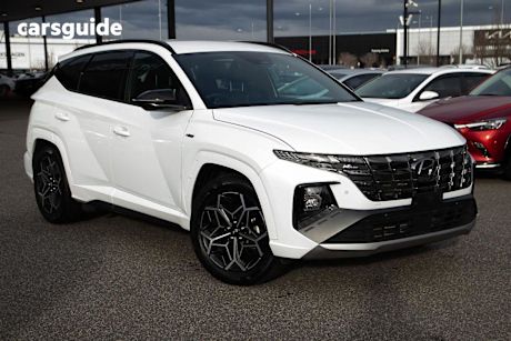 White 2024 Hyundai Tucson SUV ELITE N LINE 4X4