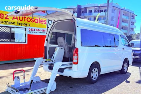 White 2007 Toyota HiAce Wagon COMMUTER