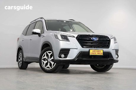 Silver 2023 Subaru Forester Wagon 2.5I 4WD