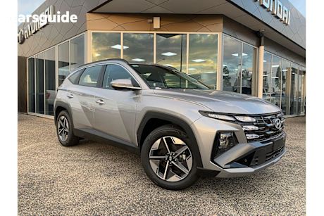 Silver 2024 Hyundai Tucson Wagon (FWD)