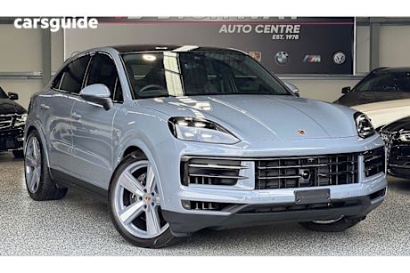 Grey 2024 Porsche Cayenne SUV E-HYBRID 4X4