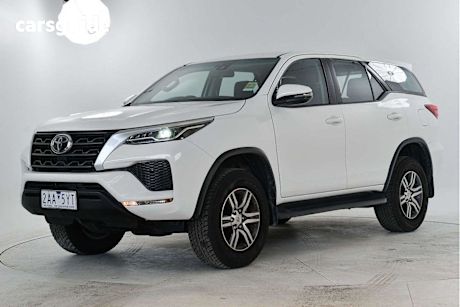White 2024 Toyota Fortuner Wagon GX