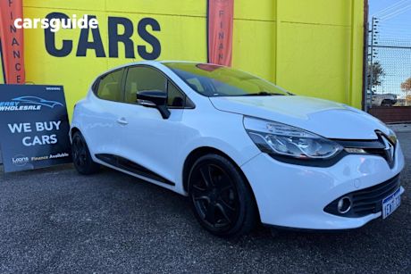 White 2015 Renault Clio Hatch EXPRESSION X98