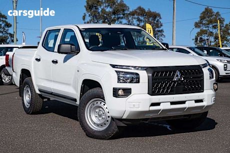 White 2024 Mitsubishi Triton Ute Tray GLX 4X4
