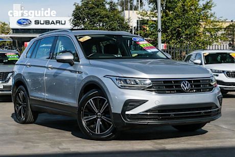 Silver 2022 Volkswagen Tiguan Wagon 110TSI Life