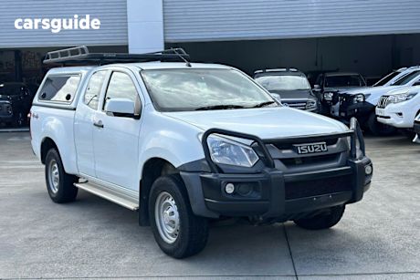 White 2019 Isuzu D-MAX Space Cab Chassis SX (4X4)