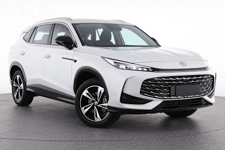 White 2024 MG HS SUV VIBE F
