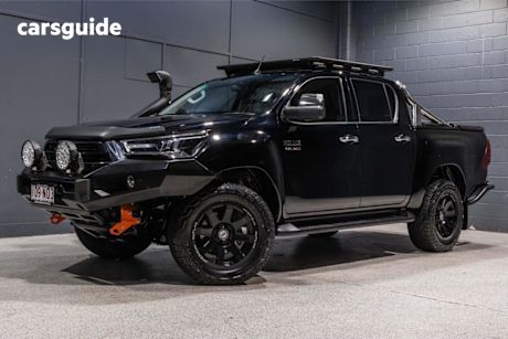 Black 2020 Toyota Hilux Double Cab Pick Up SR5 (4X4)