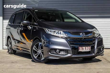 Grey 2017 Honda Odyssey OtherCar VTI-L F