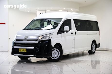 White 2019 Toyota Hiace Bus Commuter (12 Seats)