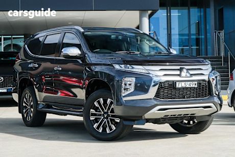 Grey 2020 Mitsubishi Pajero Sport SUV EXCEED 4X4