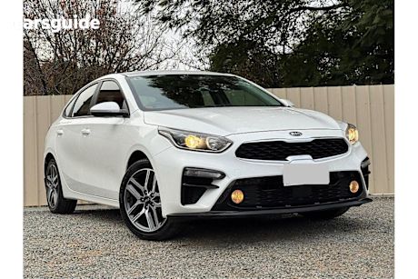 White 2020 Kia Cerato Hatch SPORT F