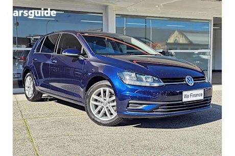 Blue 2017 Volkswagen Golf Hatch 110TSI F