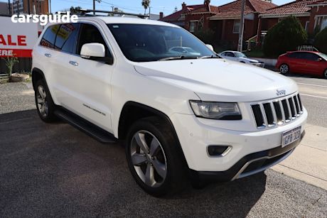 White 2013 Jeep Grand Cherokee Wagon Limited (4X4)