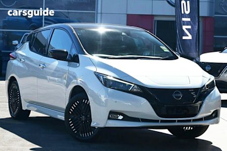 2025 Nissan Leaf Hatchback E+