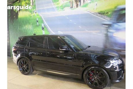 Black 2022 Land Rover Rover Wagon