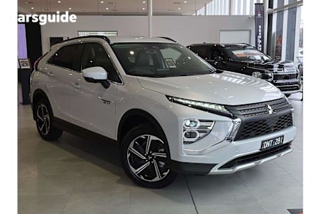 White 2023 Mitsubishi Eclipse Cross SUV PHEV ASPIRE 4X4
