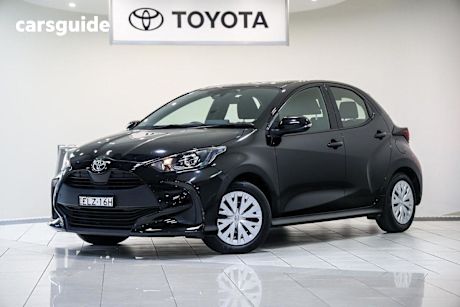 Black 2020 Toyota Yaris Hatchback Ascent Sport