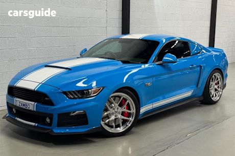 Blue 2017 Ford Mustang Coupe Fastback GT 5.0 V8