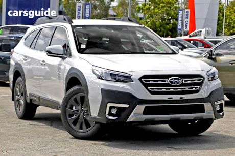 White 2025 Subaru Outback SUV AWD 4WD