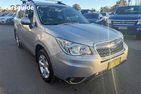Silver 2014 Subaru Forester Wagon 2.5I-L