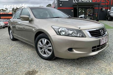 Beige 2008 Honda Accord Sedan VTI