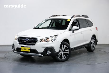 White 2019 Subaru Outback Wagon 2.5I