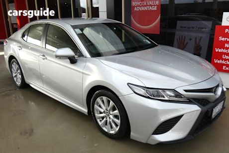 Silver 2018 Toyota Camry Sedan Ascent Sport