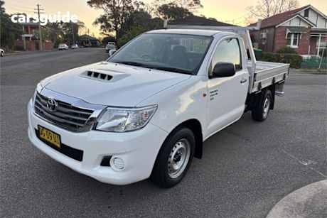 White 2011 Toyota Hilux Cab Chassis Sr
